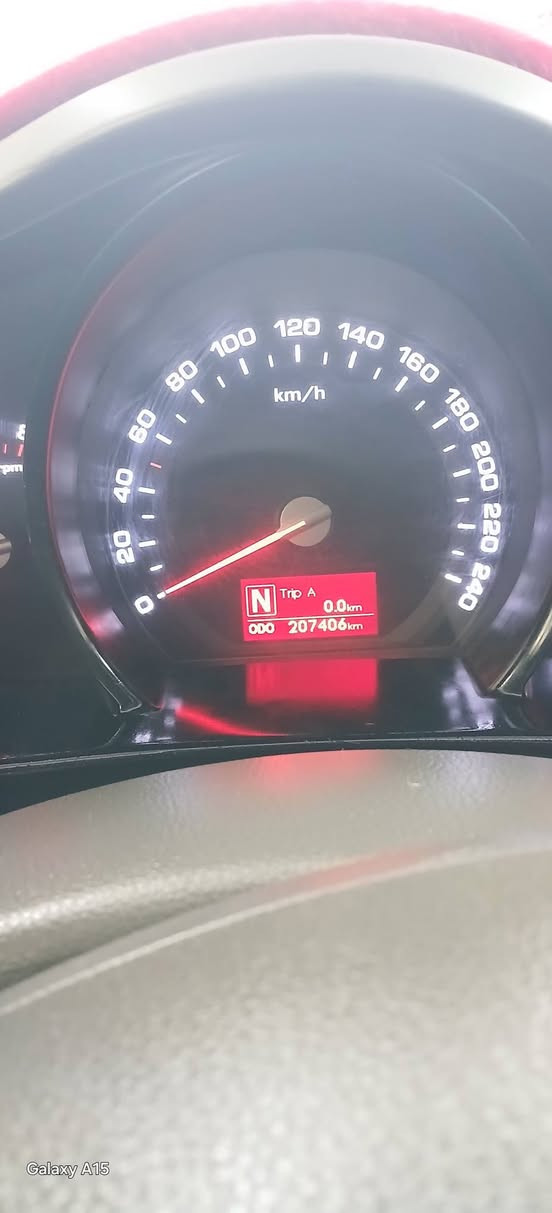 السلام عليكم
اسبورتج ٢٠١١ خليجي محرك دوش ٢٠٠٠ فول مواصفات عده البصمه كامره خلفيه +حساسات +بنوراما +دوشمه جلد وارضيه جلد 
كير +محرك+تثبيت سرعه+باتري جديد  صدر أمامي وخلفي  السعر125ورقه وبيها مجال بسيط سونار خاص موجود 
رقم بغداد سنويه لغاية ٢٩
عنوان بابل ناحيه جبله موبايل 
***********
