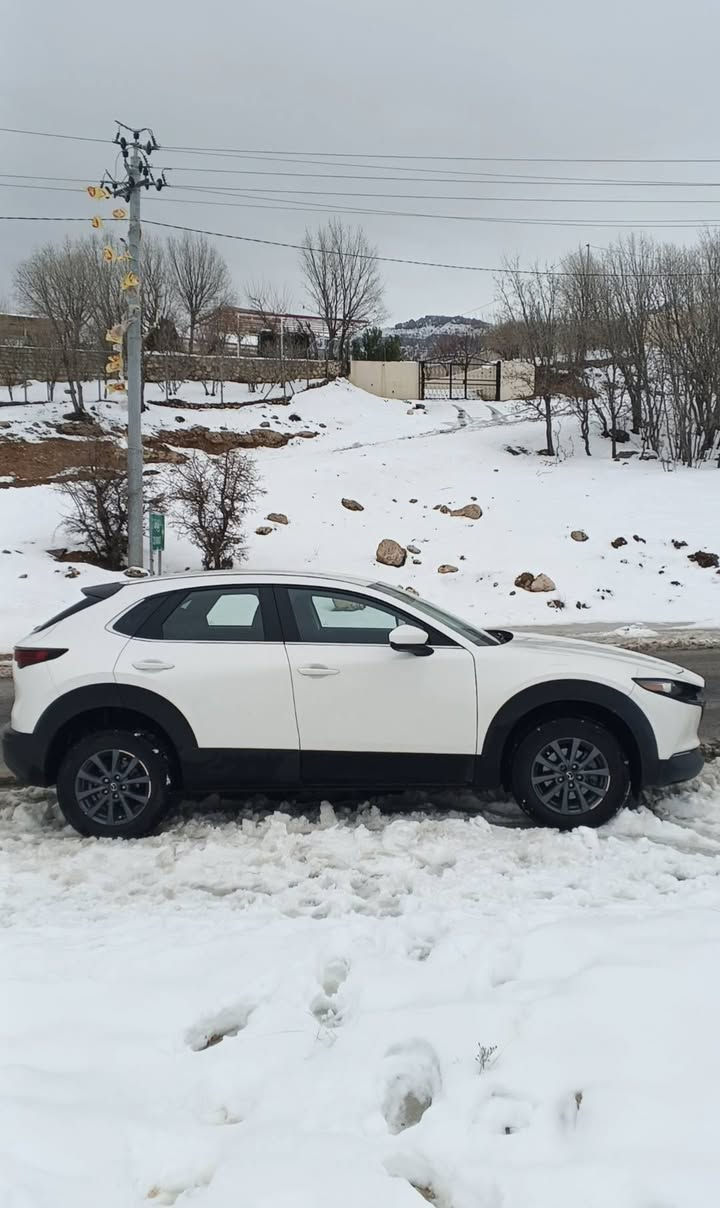 مازدا CX-30 2024S
ڕەنگی سپی سەدەفی   ویل16 ، ڕادار ، خه تي جاده -ئاوینە ڕادار ، ئاوینە ئیشارات-ئوتو ستوپ  ، سوکان ڤۆلیوم ، سوکان تەلفون ، بصمە ، بریک بصمە ،  ، شاشە ،لایت لید و حدسە و   بگ لایت لید ، کامیرە  و 360پلە ڕادار.. زۆر مواسەفاتی تر
ته نها بۆنیت بۆیاغە   
مەکینە 2.5 بێ توربۆ AWD
تەنها 18 مایل ڕۆشرتووەو
دینارێ مەسرەفی تێدا نیە
ناونيشان -سليماني 
ژ.م *********** 
نرخي 165 ورقه كه ميك معامه له
ڕقم شانسی
3MVDMBAM4RM686488

