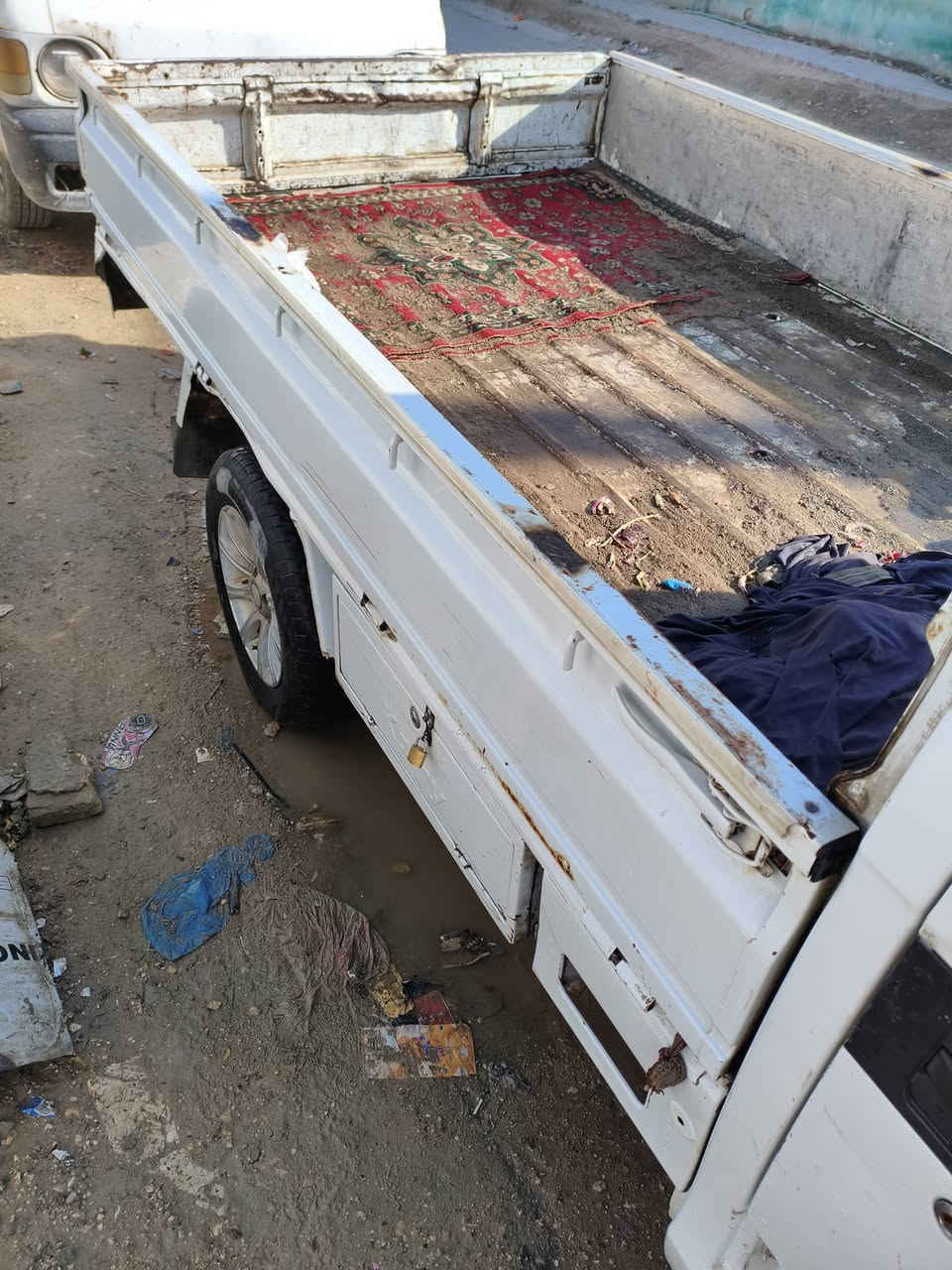 شيري حمل رقم بغداد السعر 20ورقه راعيهه موجود مكاني كربلاء تفاصيل اتصال ***********
