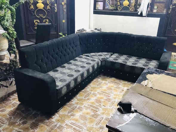 السلام عليكم ديوان للبيع  سفنجه لوك سعر 65وبي مجال مكاني كركوك حي النداء اتصال على الرقم ***********
