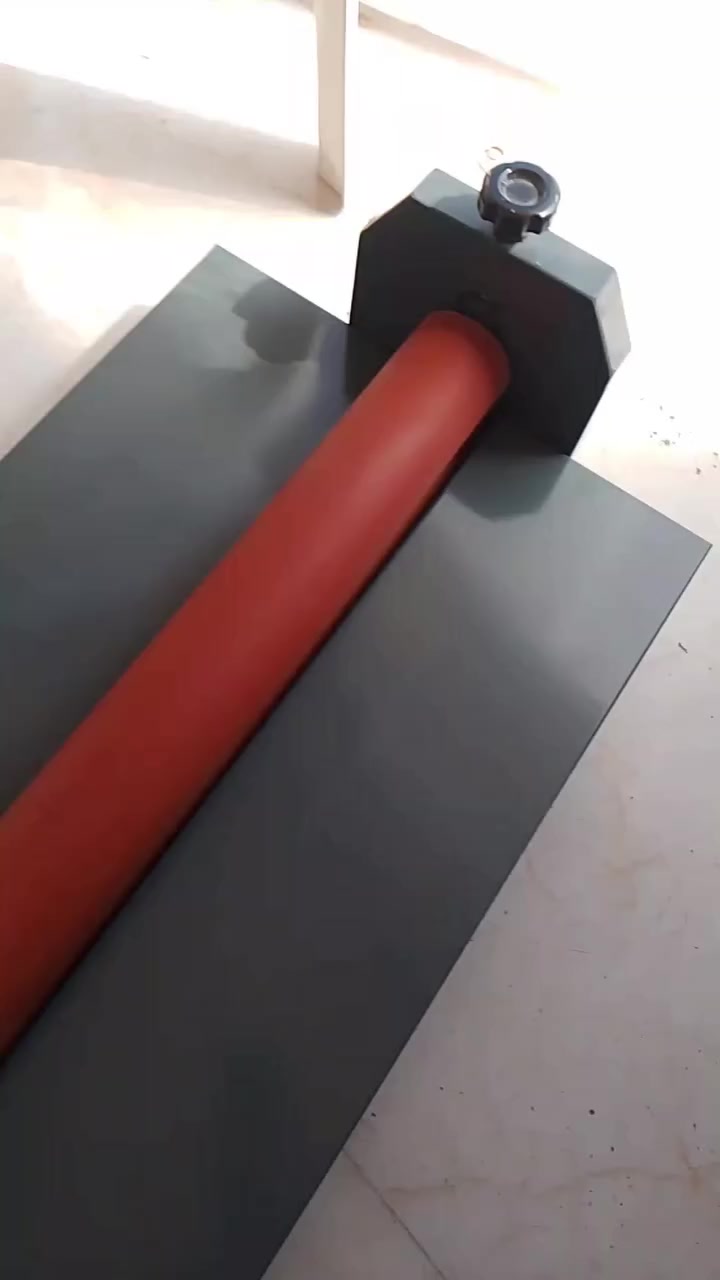 سلام عليكم 
ماكنة رول لامنيشن اكساء بارد قياس 65سم مستعملة قليل جدا بالكارتون الاصلية مثل ما موضح بالصور ماخذها من شركة الحسام 

للبيع بسعر مناسب متوفر توصيل لكل المحافظات

للاستفسار ***********
