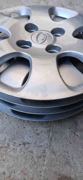 السلام عليكم
كبات كيا سبكتره 
اصليات جدد السعر ١٠٠ قفل 
مكاني كربلاء الاستفسار ***********
