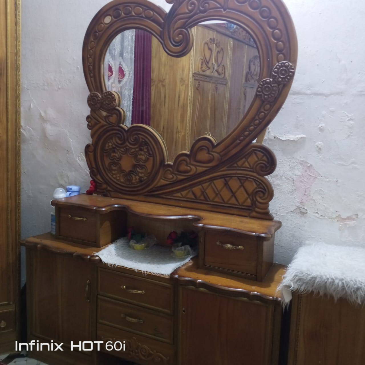 سلام عليكم غرفة نوم مستعمله للبيع سعر 550وبيهه مجال المكان الفلوجة


**إذا كنت صاحب هذا الإعلان وتريد حذفه لأي سبب، رجاءا أرسل رسالة إلى الدعم الفني**