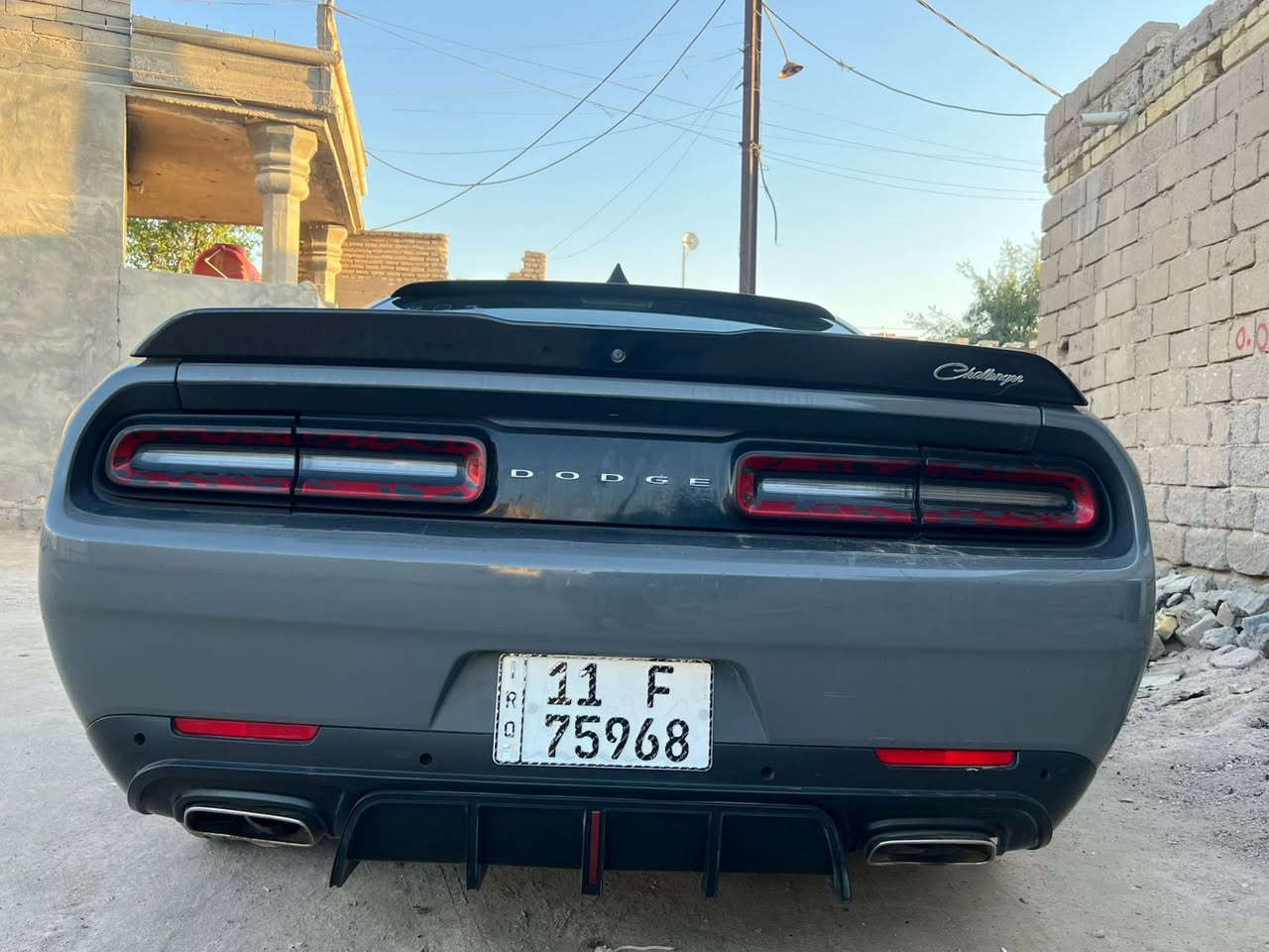 السلام عليكم جالنجر للبيع مديل 2019 رقم بغداد ابسمي تحويل ثاني يوم
سياره جاهزه 
كير مكينه تبريد 
تخم تاير جديد 
مواصفات نص فول
بيهه صبغ احزام ما عدا الصندوك والقمار 
مكاني البصره : بيع مستعجل السعر 118 وبيهه مجال 
اتصال ***********
