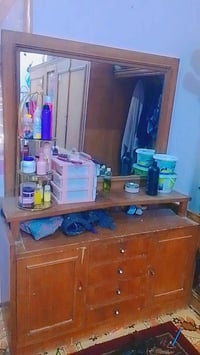 مطلوب • الخصيب • ميز مراية