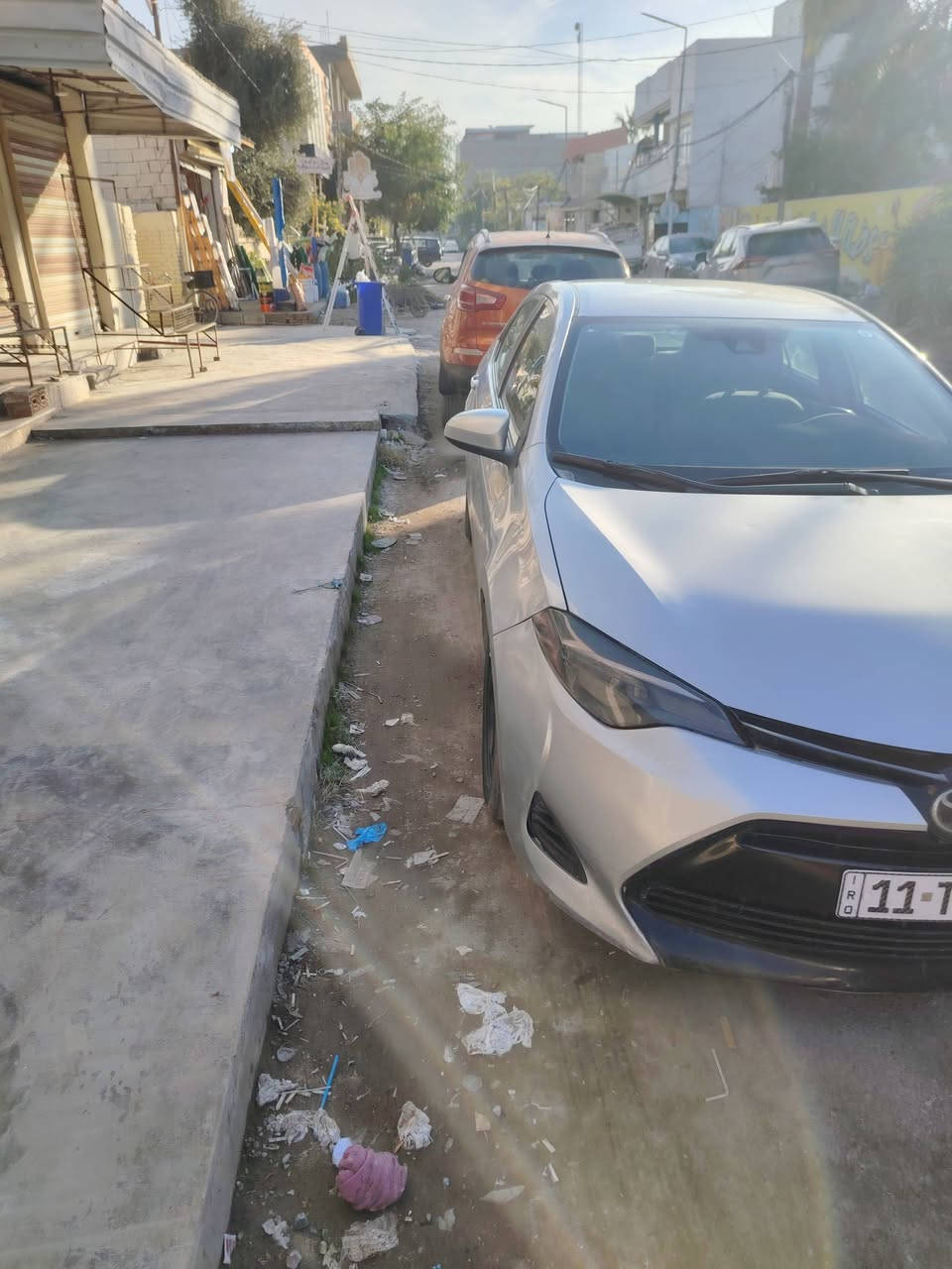 السلام عليكم كورولا موديل 19 رقم بغداد ماشيه 150 دولار امريكي شامول الخلفي وبالعراق مصبوغ باب خلفي رقم الهاتف ***********السعر ١٣٥وبيهه مجال 
ديالى
