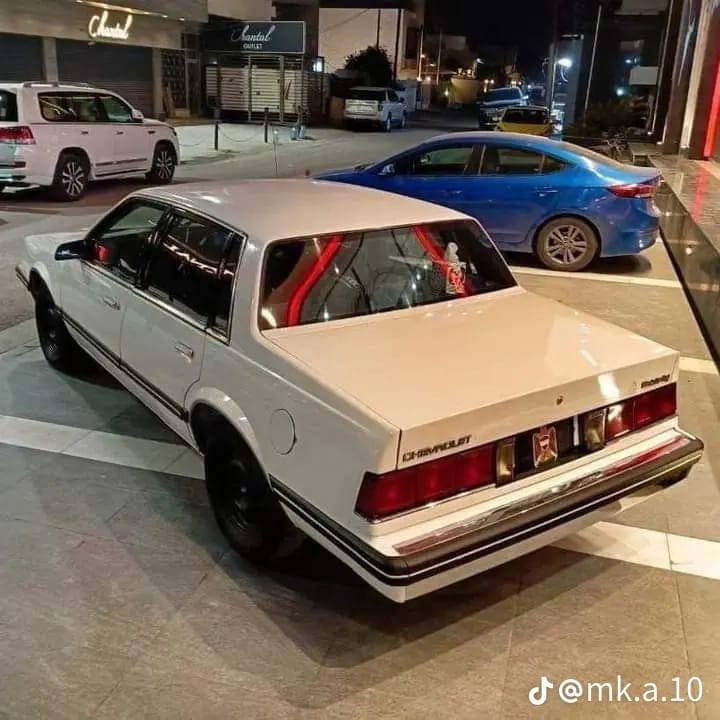 سلبرتي للبيع موديل 89مكينه كير لوك تخم تاير حداديه جديده غرفه جديده كهربائيات كله بلاديه صبغ فقط بنيد وقماره اثر جراد سعره 60بيه مجال الشراي يخابر وبالخدمه مكانه بغداد ***********2
