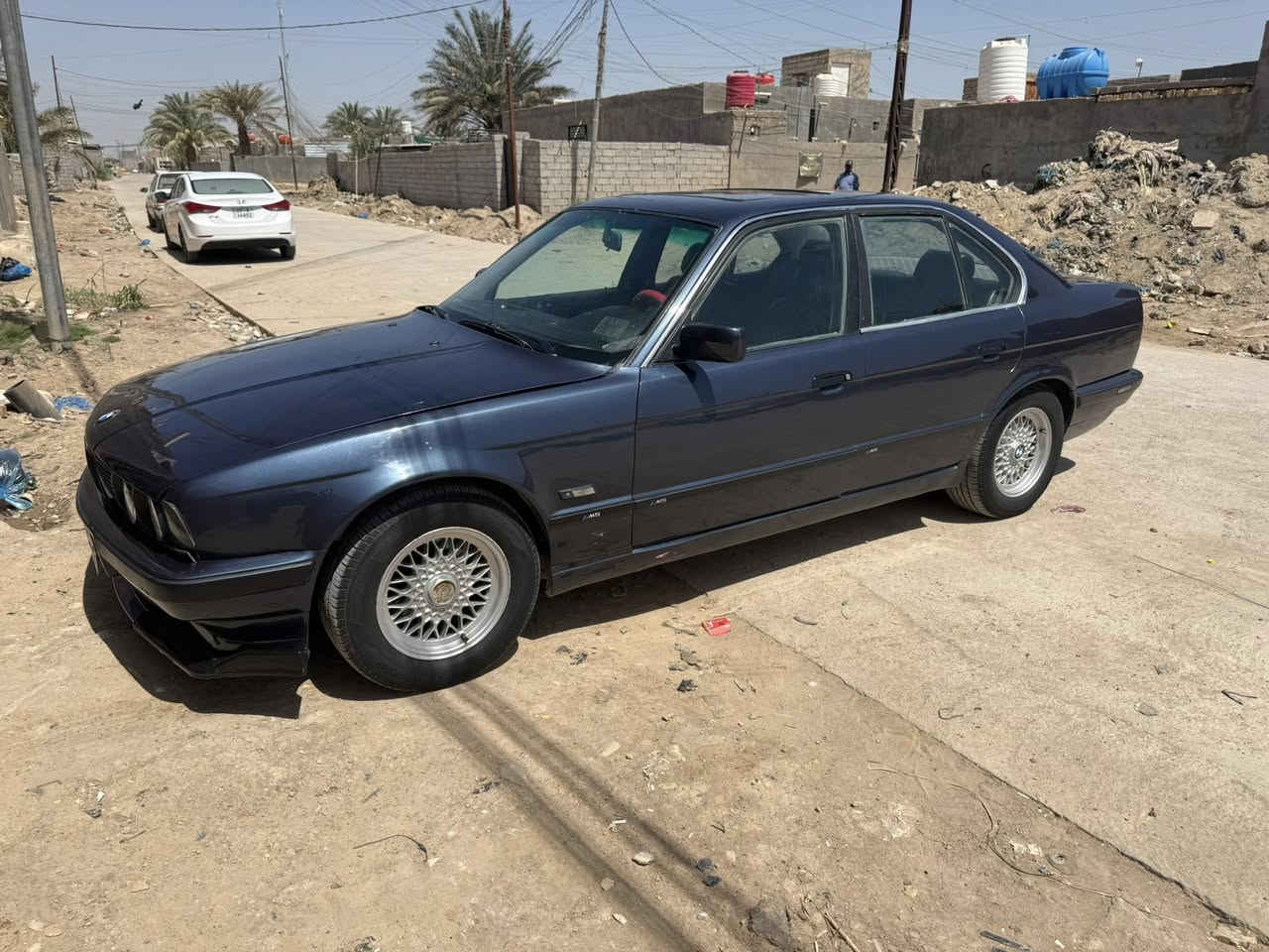 للبيع bmw 525 رقم نجف بأسمي سنويه ل27 مشروع وطني تحويل مباشر 
مكينه 25 مفتوح كير عادي مكينه جديده وكير جديد شرط
جام كهرباء فتحه تخم تاير بلجيس وتخم ويل خليه اصلي 
حداديه 80 % درايمات جدد واكسل جديد 
تبريد ثلج منظومه جديده كامله كمبريسر وفريز وفان كله جديد
لايت زنون شاشه كهربائيات كله شغاله
السياره مصبوغه عام للجماليه فقط بدون خياس 
السعر 48 وبيه مجال قليل مكاني ناصريه قضاء الغراف ***********
