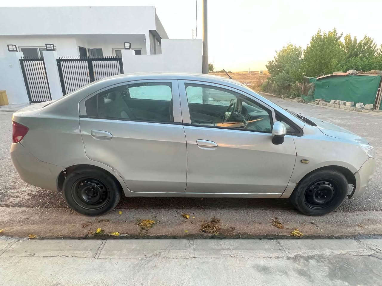 شوفليت سيل ٢٠١٢ گير عادي حيزام سبوخ سقف به شه رت وه لگه راو به شه رت براوه به شه رت كير به شه رت مكينه له كه ل زختي هنده ك دوكه لي اكه ت سه نه وي نويه تحويل به شه رت ٧٢٠ هزار غرامي له سه ره له سعر ديته خواري سعري ٤٣ مجالي كه م شوين هه ولير رقم تلفون *********** أربيل, العراق
