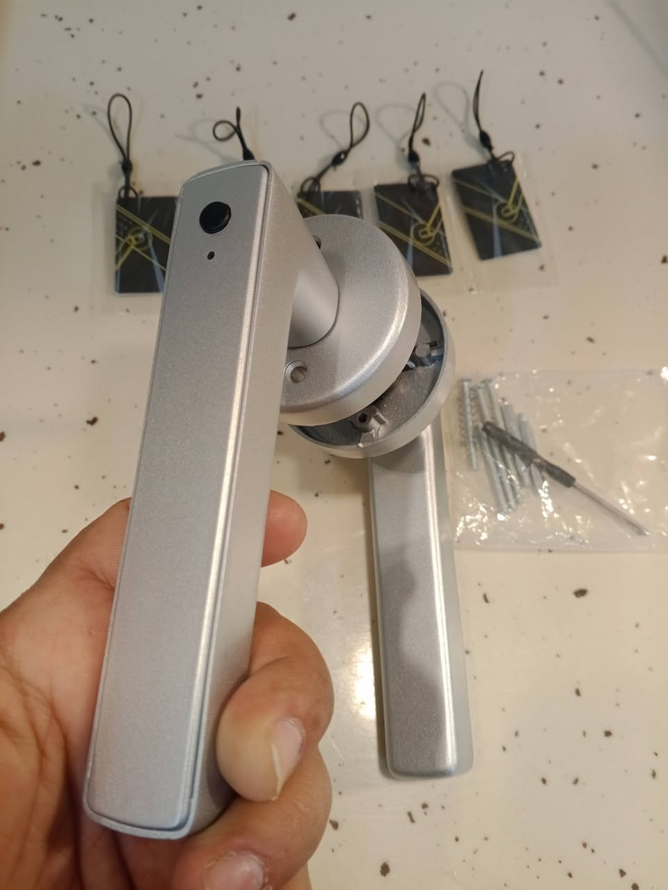 السلام عليكم غراض كلشي بسعر مكتوب ع الصور


**إذا كنت صاحب هذا الإعلان وتريد حذفه لأي سبب، رجاءا أرسل رسالة إلى الدعم الفني**