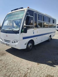 كوستر 2003كير مكينه اكسل طخم تاير 6 جديد هزه براد جديد السعر خاص  وبيه...