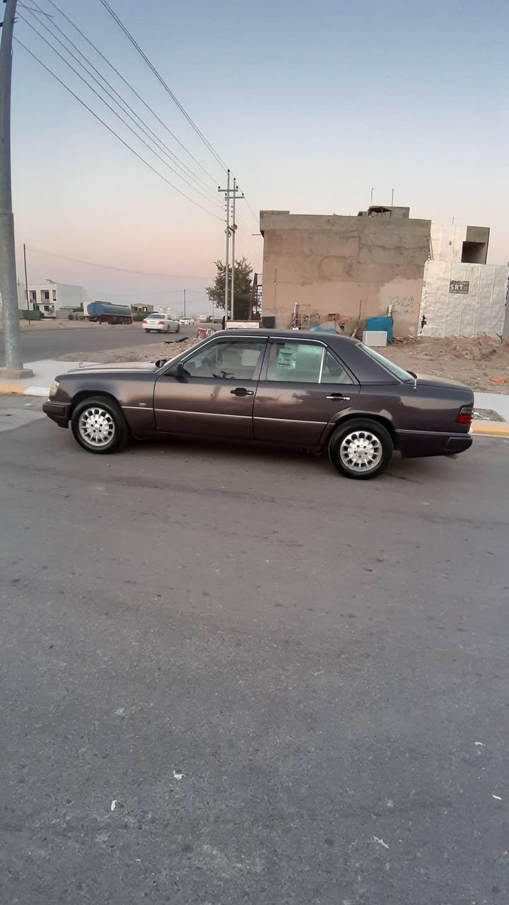 سلام عليكم للبيع مرسيدس دب موديل 92 محرك بطه 3000 جامات كهربائي رقم سليمانيه سنوية جديد ل 2030 تبريد شغال تخم تاير جديد حداديات جديد لايتات زيلون قواعد دبل بلاديات
سعر 54 
عنوان كلار لتواصل ***********
سلام عليكم للبيع مرسيدس دب موديل 92 محرك بطه 3000 جامات كهربائي رقم سليمانيه سنوية جديد ل 2030 تبريد شغال تخم تاير جديد حداديات جديد لايتات زيلون قواعد دبل بلاديات
