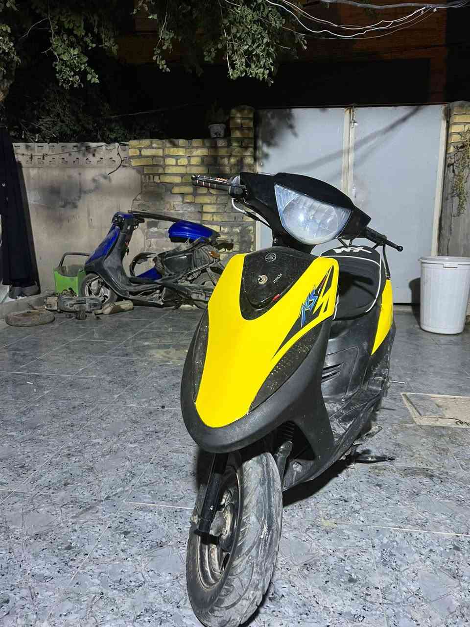 ماكس عدله للبيع جاهزه مفتوحه مكاني ناصريه حي الشهداء 450وبيها مجال *********** نقصها بنزات وسبرنكه مال ستانه ودشبول بس وباقي دراجه جاهزه
