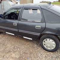 فكترا • موديل ١٩٩٢ • رقم اخضر