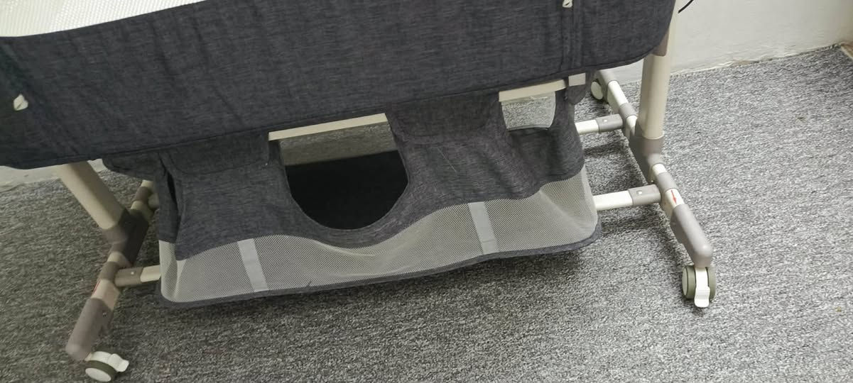 كركوت مال اطفال هزاز كهربائي جديد جدا جدا 
المكان صليخ ال600 
السعر 110 مع المجال


**إذا كنت صاحب هذا الإعلان وتريد حذفه لأي سبب، رجاءا أرسل رسالة إلى الدعم الفني**