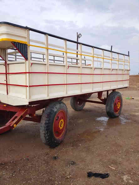 السلام عليكم
للبيع عربانة صينية 4٫5. اربع متار ونص
مال ابو ردين  نضيفة لاخياس ولا كسر جديدة 
السعر (2٫800) مليونين وثمن ميه وبيه مجال 
مكان موصل ربيعة مفرق تل حيال الشراي يتصل ***********_____
