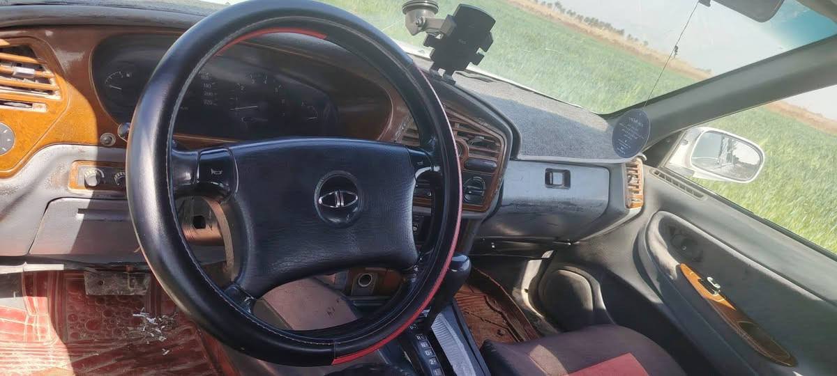 سلام عليكم للبيع دايو برنس فراشه موديل 96رقم بغداد انكليزي مميز مكينه 1800اقتصادي كير اوتو مكينه وكير خير من الله السياره بدون حادث فقط اخياسات بسيطه بل هلال الجاملغ الخلفي كهربائيات كلها شغاله السياره بسمي هزه جديده سنويه لل30السعر ب37وبيها مجال حك الجيه للشراي مكاني بغداد واتساب  *********** اتصال***********
