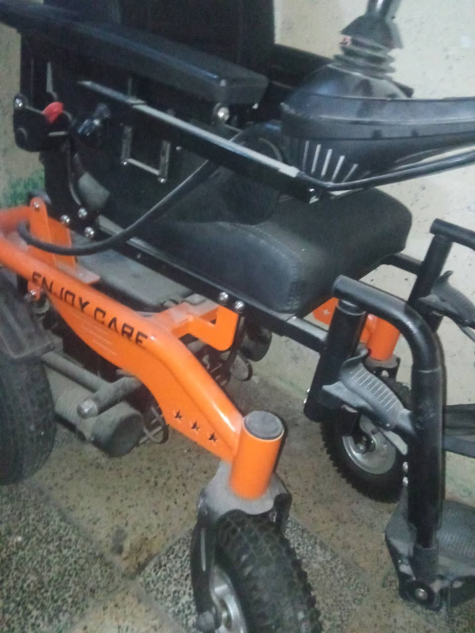 السلام عليكم كرسي ع الشحن والله ما ماشيه بيه فقط مرة جديده كلش السعر خاص


**إذا كنت صاحب هذا الإعلان وتريد حذفه لأي سبب، رجاءا أرسل رسالة إلى الدعم الفني**