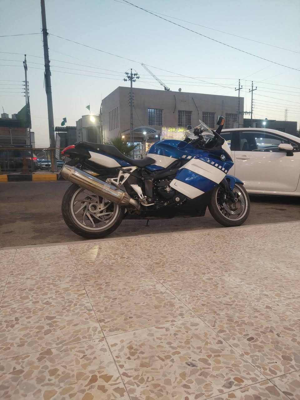 سلام عليكم الشراي يتصل
BMW موديل 2010 حجم 1200 دراجه كفاله عامه فول مواصفات كفاله كفاله بعدها جيس مامتعوبه مال جناي منزلها وصل بدون كمرك السعر ٤٠ وبيها مجال اليريد يتصل ويدلل ***********
