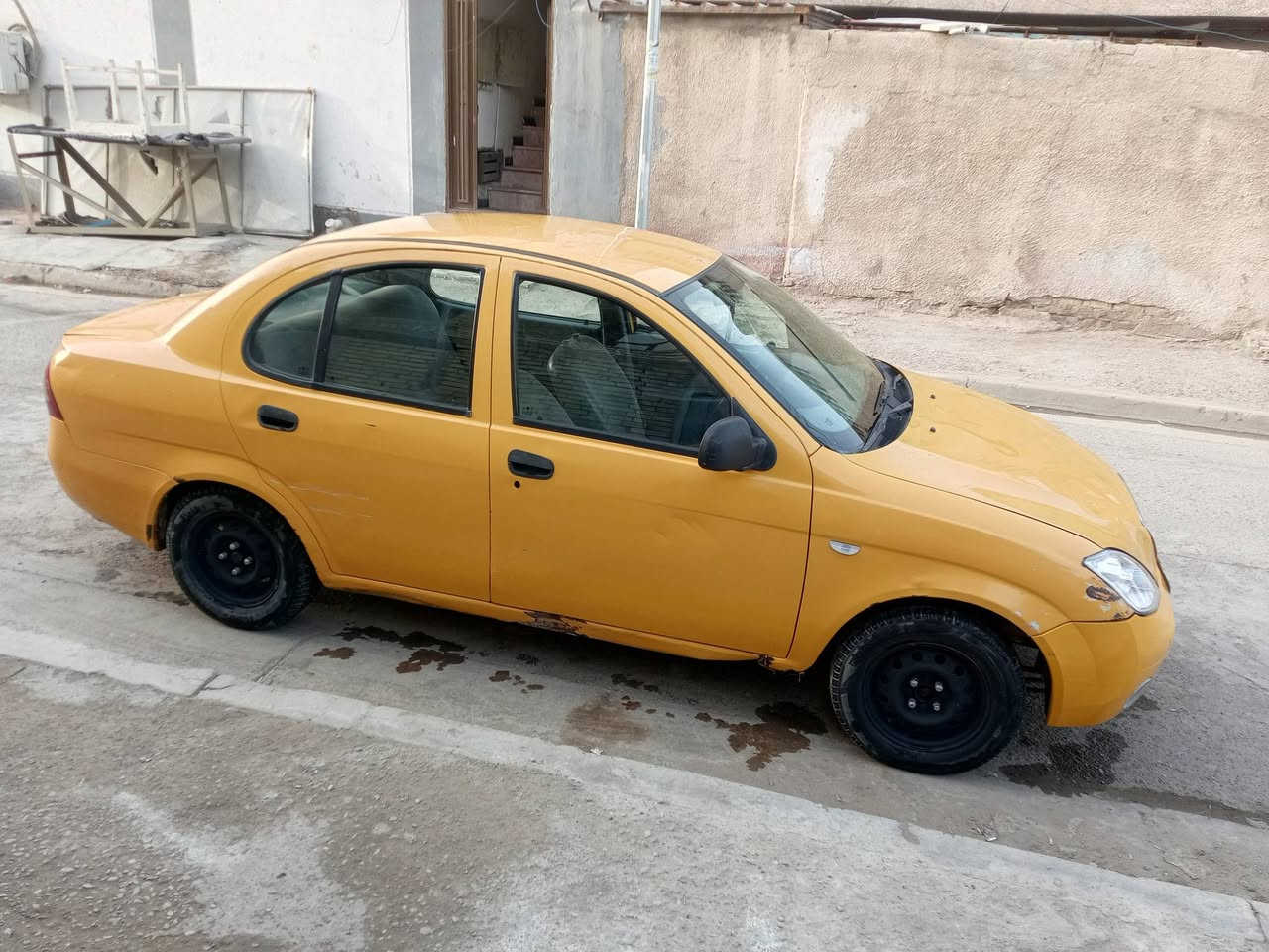 السلام عليكم طيبة مديل 15
مكينة كير خير من الله كهربائيات كوله شغال 
صدر تأيرات كوله جاهز نقص راديتر تبريد وعليه غرامة 100
اتكص 100من يمك تدفع الغرامة مصفره هيئة مكاتبة مرورية وتحولي مباشر 
السعر 30وبيه مجال بغداد الدورة 
***********
