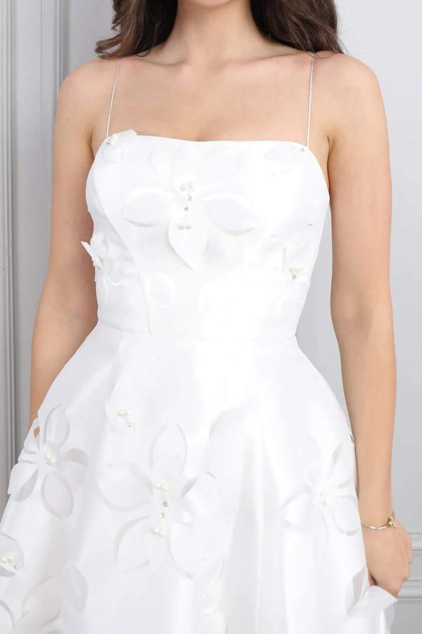 بدله زفاف وفساتين جديده غير مستخدمه


**إذا كنت صاحب هذا الإعلان وتريد حذفه لأي سبب، رجاءا أرسل رسالة إلى الدعم الفني**