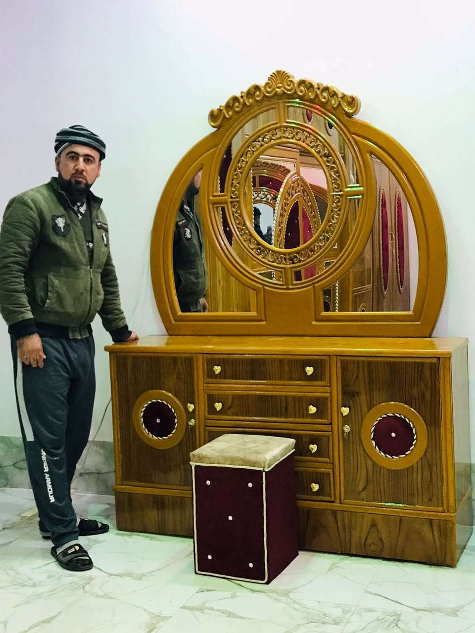 نجارة حسين البستاني الحجز ***********
