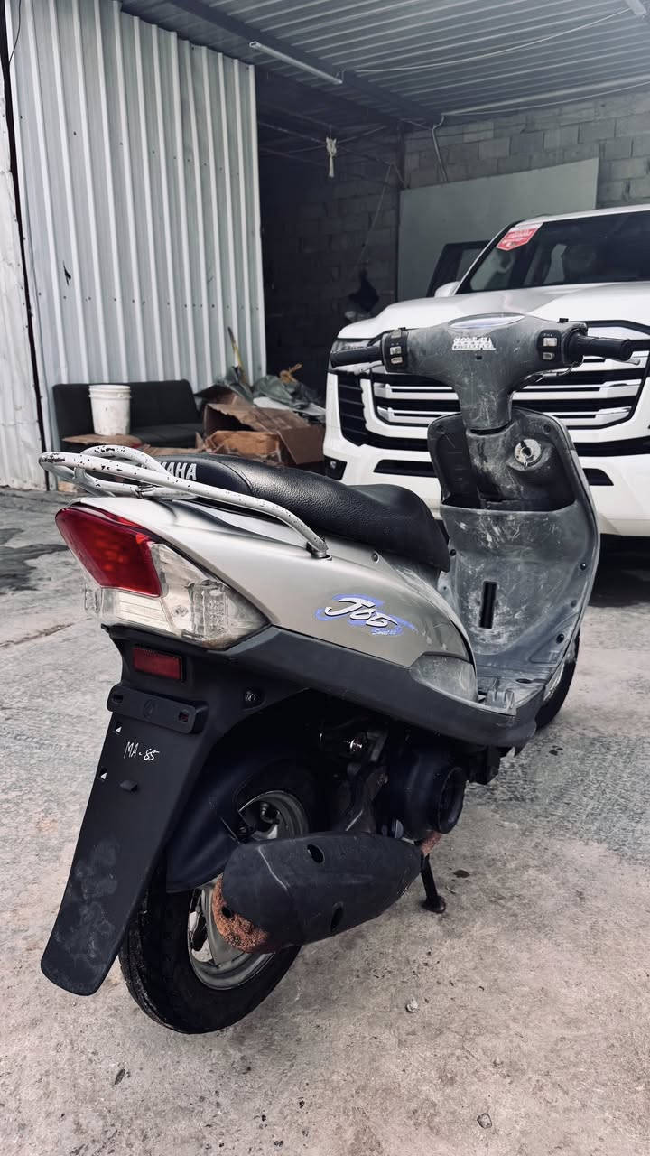 سلام عليكم ماكس منغولي للبيع مكفوله من اي نقص الدراجه كدامكم فقط كابريتر تجاري مكينه بلاد بوشه 49  السعر ٦٥٠ وبيهة مجال مكاني حله شارع ٦٠ مقابل مطعم مندي صنعاء 
***********
