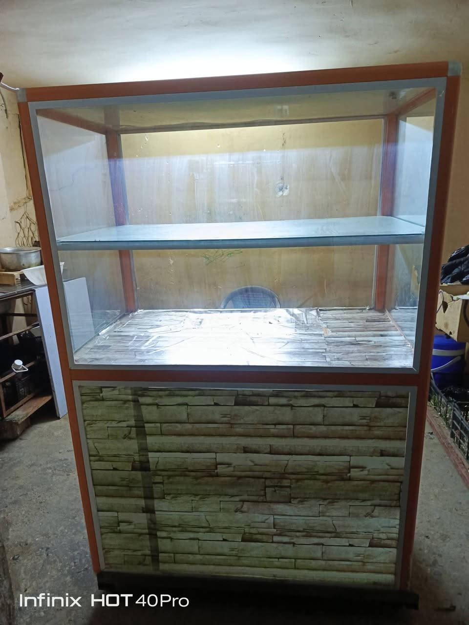 جامخانا و عدة مطعم للطبخ
و طباخ و مغسل للبيع   ،، 
للتواصل عبر الواتساب ( *********** )   🔺
