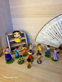 أغراض شخصية • متوفرين