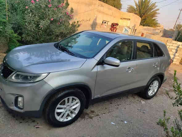 سورنتو ٢٠١٥ وارد امريكي صبغ بنيد وجاملغ ٤ سلندر ٥راكب رقم ميسان ماشيه١٣٥ سنويه ٢٨ باسمي تحويل مباشر السعر) (١٥٨) (***********)
العوان واسط شيخ سعد
