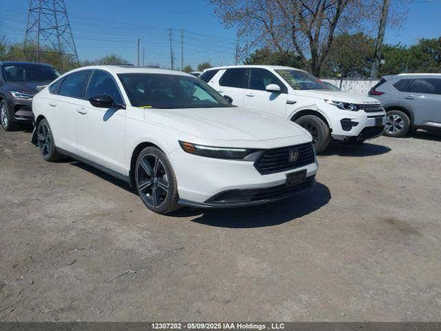 هوندا اكورد 2024 هايبرد سبورت L
حادثها قبق جنطة وبارد بالجاملغ  فقط الباقي مكفول بچم كبس الايرباكات سليمة 
قيادة ذاتية 
تحديد مسار 
مثبت سرعة 
توقف ذاتي
مانع انزلاق 
لدات امامي خلفي واشاير بلمري ومنظومة انارة بلادي 
ويالة وتايرات مال شركة 
تشغيل عن بعد
شاشة تدعم car play 
تدفئة كشنات وستيرن 
كشن سايق كهربائي
رادارات امامية خلفية 
بصمة تشغيل وابواب وجنطة 
ماشية 45 الف
السيارة رقم بغداد بسمي وكل نقص مابيها مكانها كربلاء سعرها 195وبيها مجال بسيط 
***********
