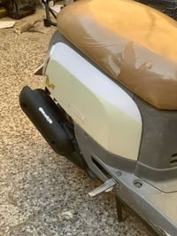 بوليس كابريتر داخل رصاصي لون حليبي مابيه نقص بلاديه سعره 700 وبيه مجال...