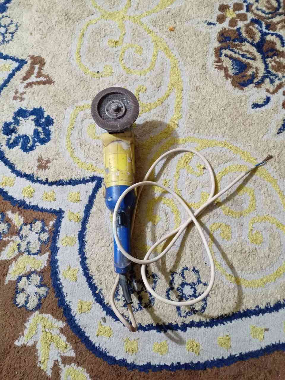 سلام عليكم كوسره شغاله سعر 30مكان فلوجه هاذا رقمي ***********
