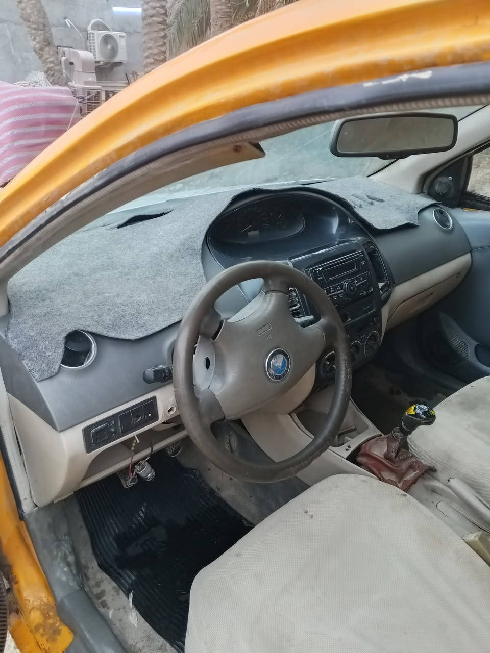 جيلي 2011 مكينه ناعمه بس بيه دخانه حداديه حلوه راعيه بالمسيب بس ما اندله سنويه 21 كهربائيات شغاله السعر 12 وبيه مجال قليل مكاني كربلاء الشراي يتصل ***********
