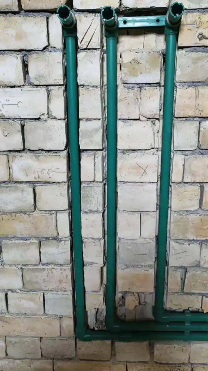 فني ماء ومجاري متفرغ ***********نتصل وبل خدمه اسعار مناسبه
