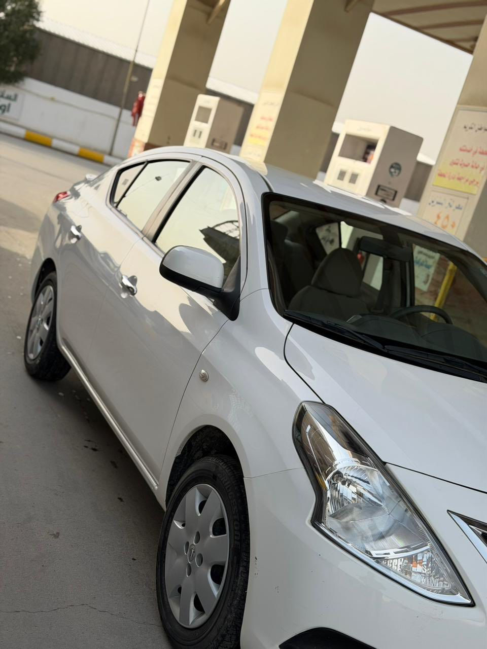 السلام عليكم
سني هندي موديل 2024 بليتة الزركة 
ماشية 47 الف 
قبق الجنطة مصبوغ فقط
السعر 127 وبي مجال بسيط جداً
بغداد ***********
