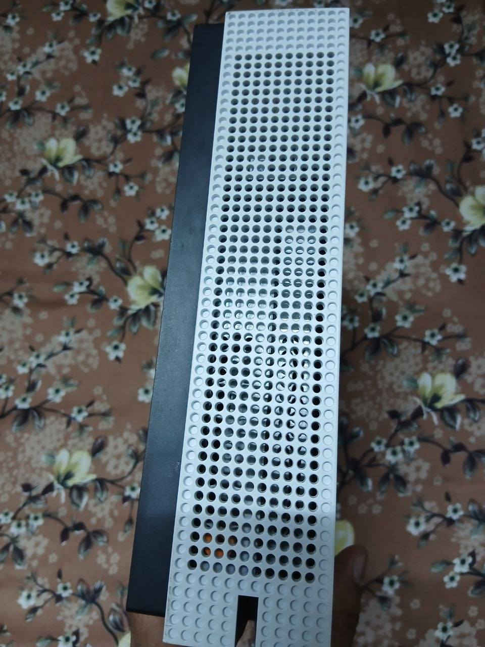للبيع Xbox One S بحالة جيدة جداً ونظافة 80%، جاهز للعب مباشرة بدون أي مشاكل
📦 المحتويات:

✅ Xbox One S 500 g كامل ملحقات
                                                     يدة أصلية (باندل)✅
                                                     بطارية شحن لليدة✅
✅ FIFA 25
✅ PES
✅ Call of Duty: Modern Warfare 2

📍 الموقع: شاطئ التاجي
💰 السعر: 200 الف وبي مجال

📩 للتواصل والاستفسار على الخاص.


**إذا كنت صاحب هذا الإعلان وتريد حذفه لأي سبب، رجاءا أرسل رسالة إلى الدعم الفني**