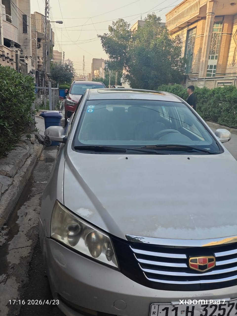 جيلي امكراند للبيع 2013 بيه جاملغ خلفي وربع الباب مصبوغات بحالة جيدة وباسمي مكاني البلديات السعر57 ورقة/***********
