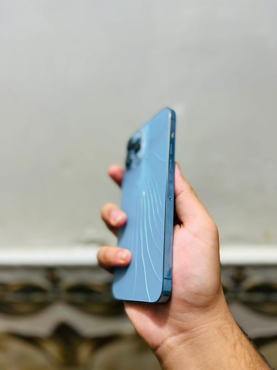 للبيع ‏iPhone 13 Pro Max
الجهاز بلادي 
شرط ميعبر هوه
فقط الضهر مكسور 
كسر داخلي 
بطاريه 87
ذاكره 256
الجهاز حيل نضيف
كله شغال 
كامرات 
صوت 
سبيكر 
السعر 660
وبي مجال قليللل
جماعه ال 600مابيع
للستفسار ***********
العنوان صلاح الدين تكريت
