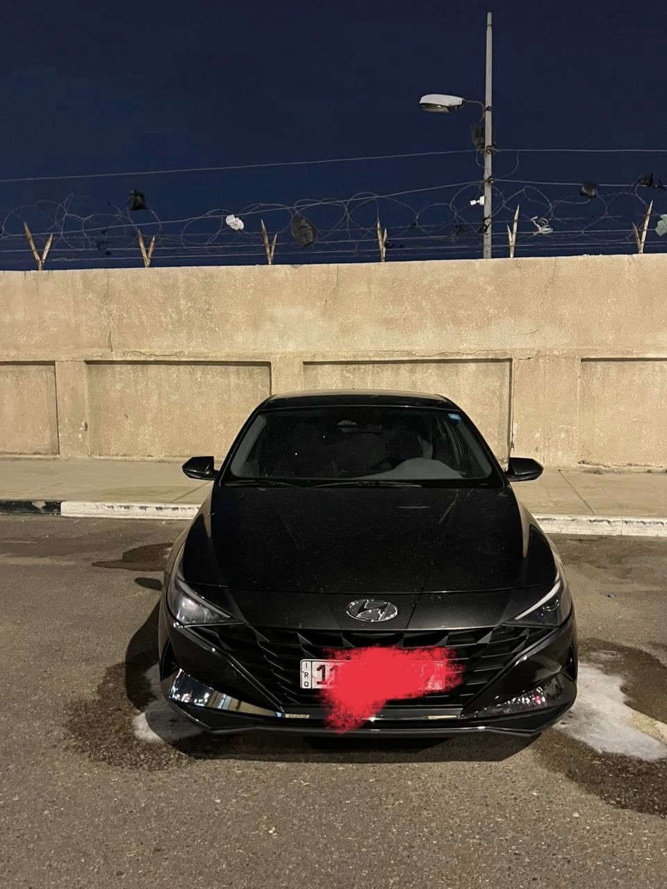 السلام عليكم النتر وراد امريكي السيارة حادثة جاملغ امامي لا لغد ولا شاصي السيارة جديدة رقم بغداد معوقين السيارة طلع بيها. صبغ من امريكا 3 قطع السيارة كلش حلوة السكن البصرة حي الحسين السعر 130 $ وبيها مجال حق الجية الستفار ***********
