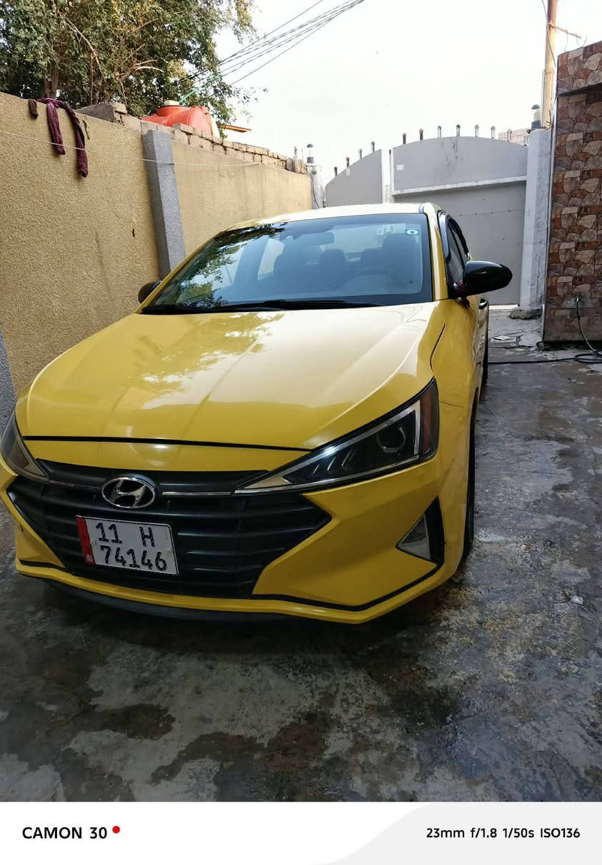 سلام عليكم النترا للبيع أمريكي جاملغ وبنيد مبدل مديل 2019ماشيه 100مكينه 2000رقم بغداد أباسمي مكان بابل مركز المدينه رقمي *********** مامتواجد عل فيس

