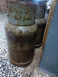 قنينة للبيع فارغة غاز العراق نظيفة گدامكم سعر 70 الف للاستفسار الاتصال...