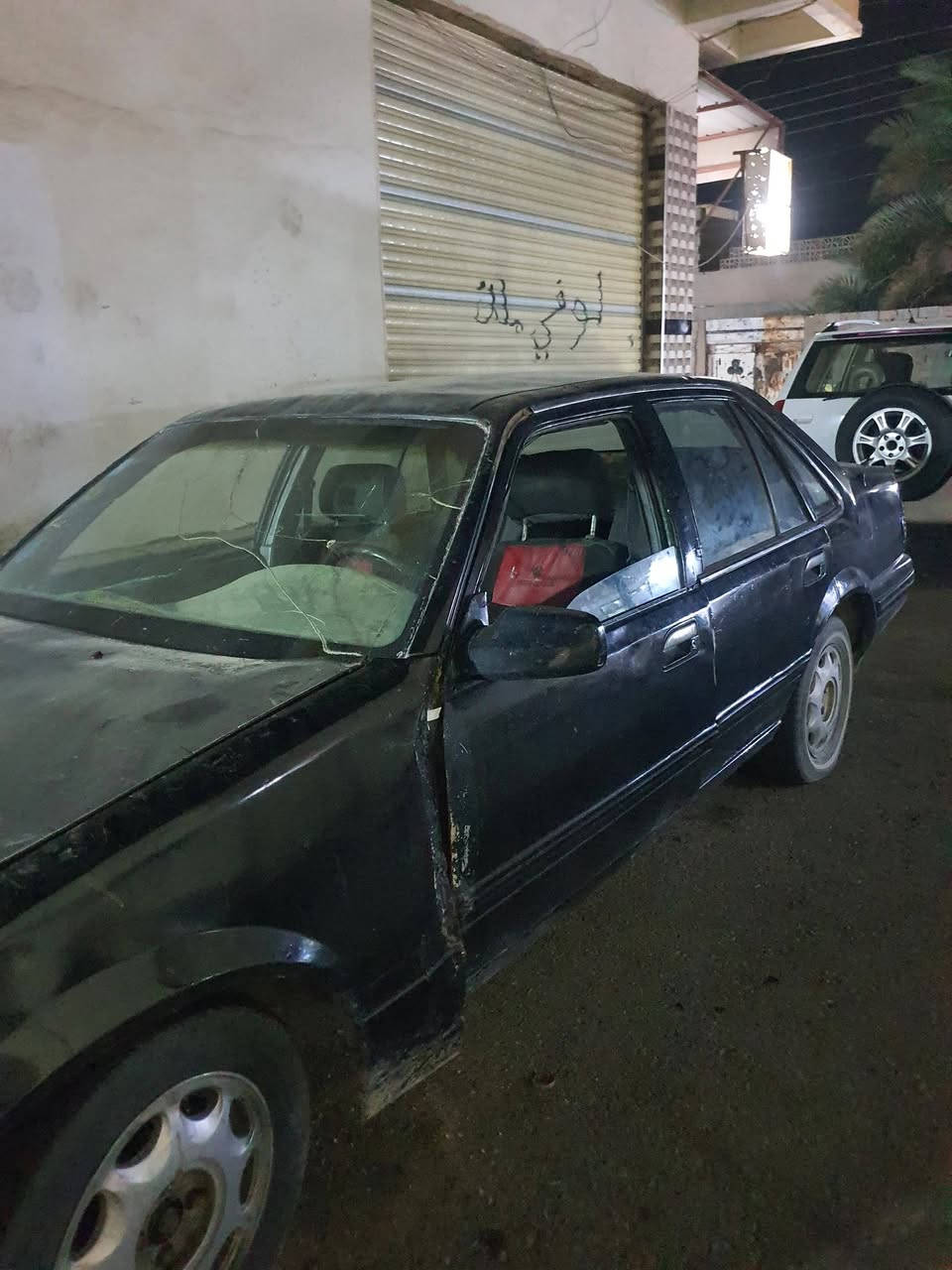 السلام عليكم دايو برنس موديل ١٩٩٤
كير عادي محرك وكير نضيفات شلعه ومعدل بيها نقوصات تانكي البانزين مزروف تكدر تلحمه سنويه لل٢٠٣١ هزة جديده تحويل مباشر لايتاتها الاماميه موجوده بس يرادلهن ترتيب والحاجب بين اللايتات هم موجود صدرها جديد ادامه جديده للبلكات والنوزلات سعرها ١٤ ورقه وبيها مجال مكانها الرمادي ***********

