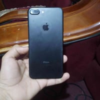 آيفون ٨ بلس • فول • فيه مجال