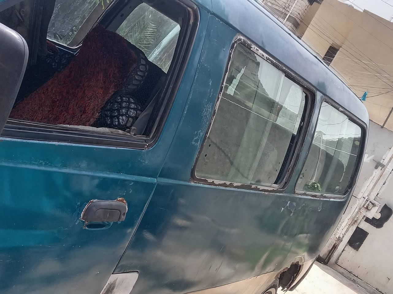 سلام عليكم سياره بريجو مديل 93 سياره مكينه وكير وكسن جدد وحداده حلوه  دواخل مرتبه حلوه باتري جديد كهرابيات شغاله سياره عوزه بس سمكره رقم سعره ١٧ سياره بصره مكاني بصره المطيحه ***********
