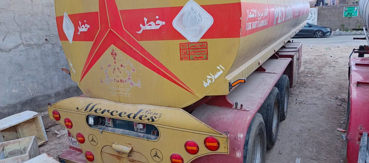 سلام عليكم للبيع تانكي (صهريج) سحال
للبيع تانكي صهريج بحالة جيدة، جاهز للعمل.

المواصفات:

حمولة: 40 مكيل (39 فعلي)

سحال

جوبلس

دناكير 16

دبل تاير

بيضات بدون تاير ويل

اللون: أصفر

التانكي مزود بجهاز، باستثناء التاير والويل

💰 السعر: خاص (للاستفسار الاتصال)

📍 العنوان: بغداد

📞 رقم الهاتف: ***********
