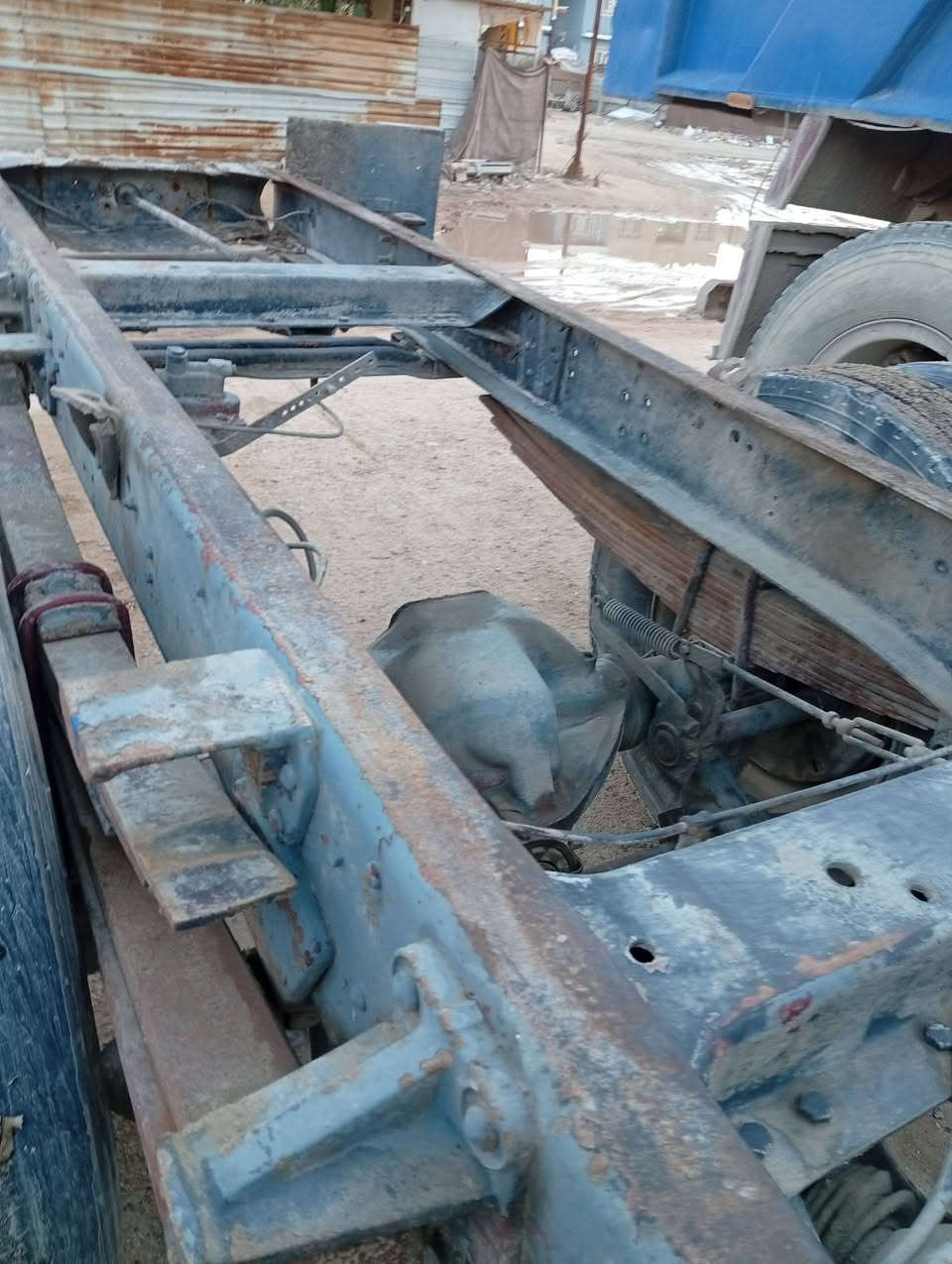 السلام عليك البه تنكر للبيع سنويه تنكر رقم ديالى حائز ثالث السعر ٧٥ (***********)
