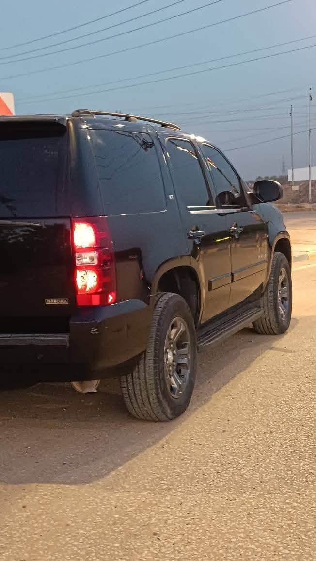 سلام عليكم البيع تاهو موديل 2011 سياره بيه فقط شرح قمار مو كص مكين وكير وحدايه وتبريد وتخم تاير كهرباء كله جاهز لاخير دخول جديد صار سبوع من كملت مكاني بابل شرط انضف تاهو ع مستو بابل سعر 72 وبيه مجال الشراي مكاني بابل ***********
