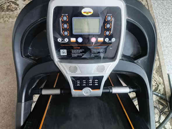 جهاز جري مال رياضه صناعته الاماني الجهاز امانت الله لاداخل تصليح ولا عاطل ونضيف صارله 7اشهر من ماخذه مضموم لين محد يستعمله تجي بعينك اتفحصه مكاني بابل قضاء القاسم  الاستفسار على هاذ الرقم***********
