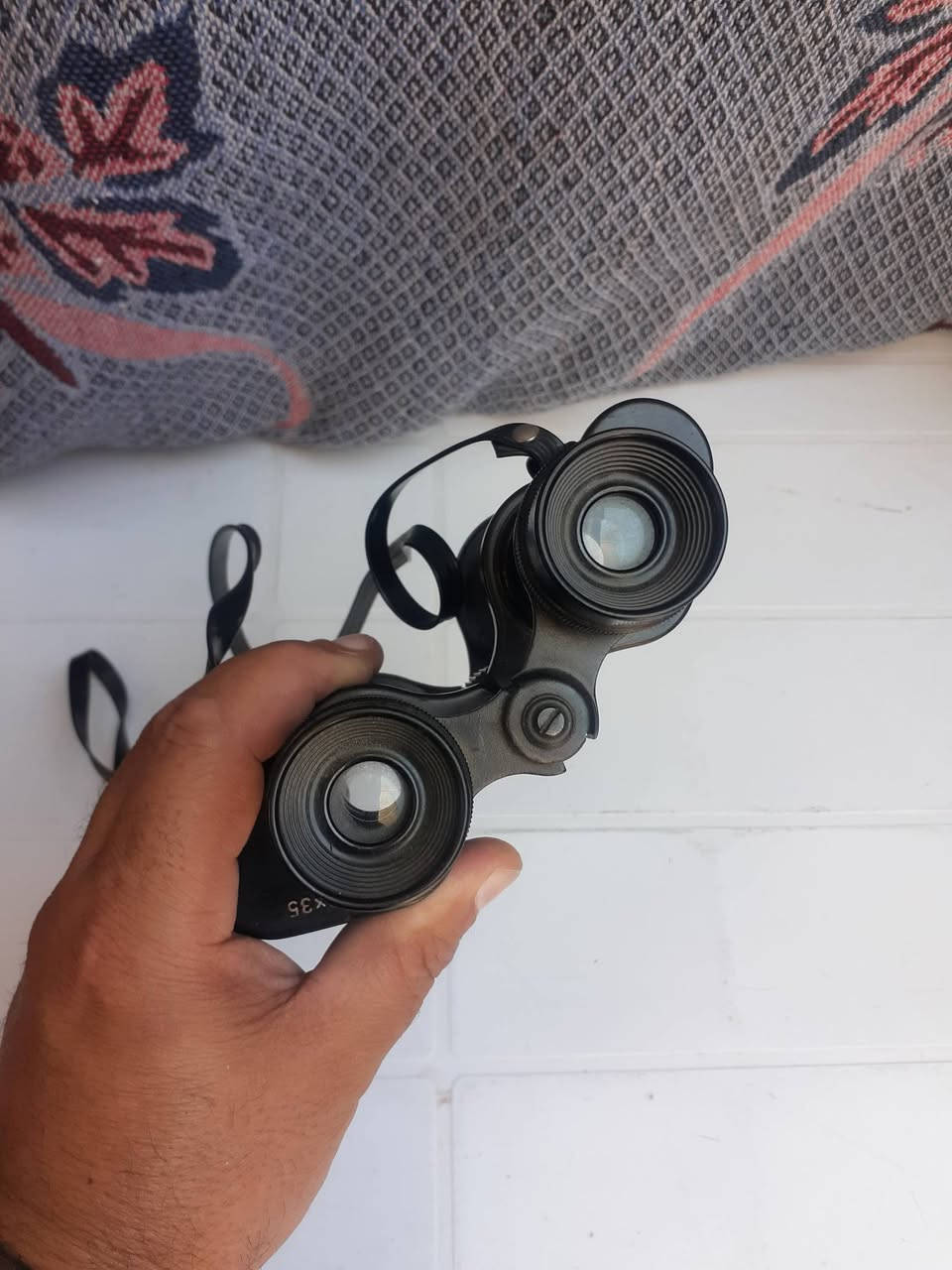 الماني   قديم 
السعر    ٤٥     الف


**إذا كنت صاحب هذا الإعلان وتريد حذفه لأي سبب، رجاءا أرسل رسالة إلى الدعم الفني**